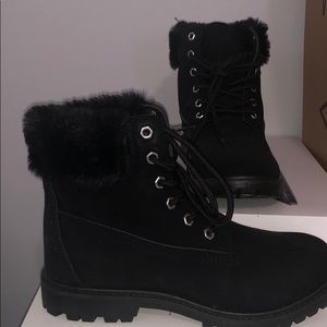 ❄️ Snow Boots ❄️